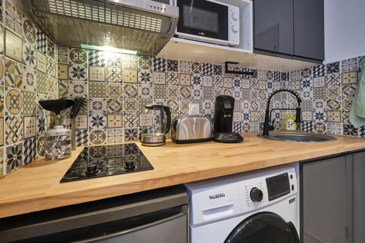 Place Carnot - Studio Tout Equipe Avec Jacuzzi Proche Toutes Commodites Carcassonne Dış mekan fotoğraf