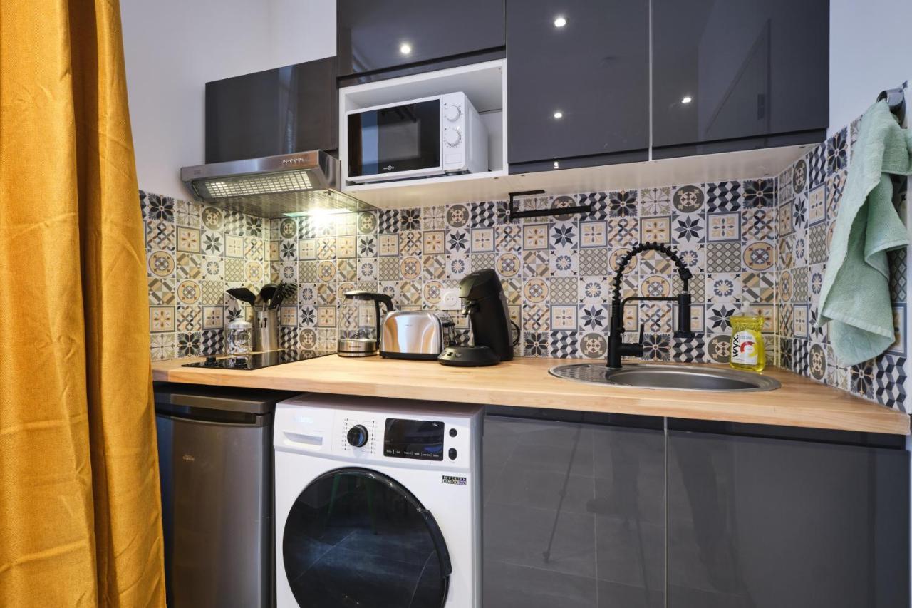 Place Carnot - Studio Tout Equipe Avec Jacuzzi Proche Toutes Commodites Carcassonne Dış mekan fotoğraf