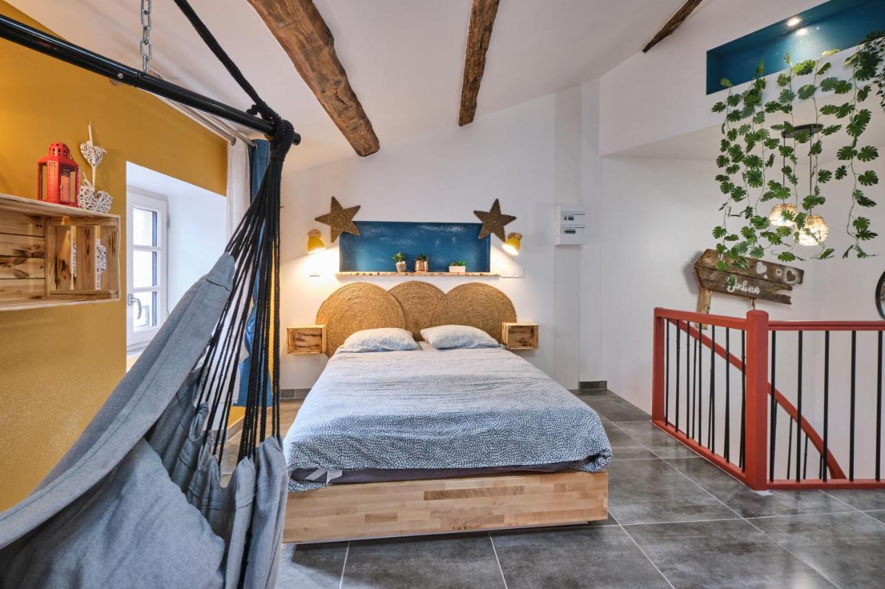 Place Carnot - Studio Tout Equipe Avec Jacuzzi Proche Toutes Commodites Carcassonne Dış mekan fotoğraf