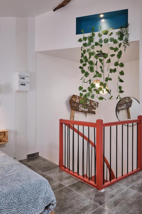 Place Carnot - Studio Tout Equipe Avec Jacuzzi Proche Toutes Commodites Carcassonne Dış mekan fotoğraf